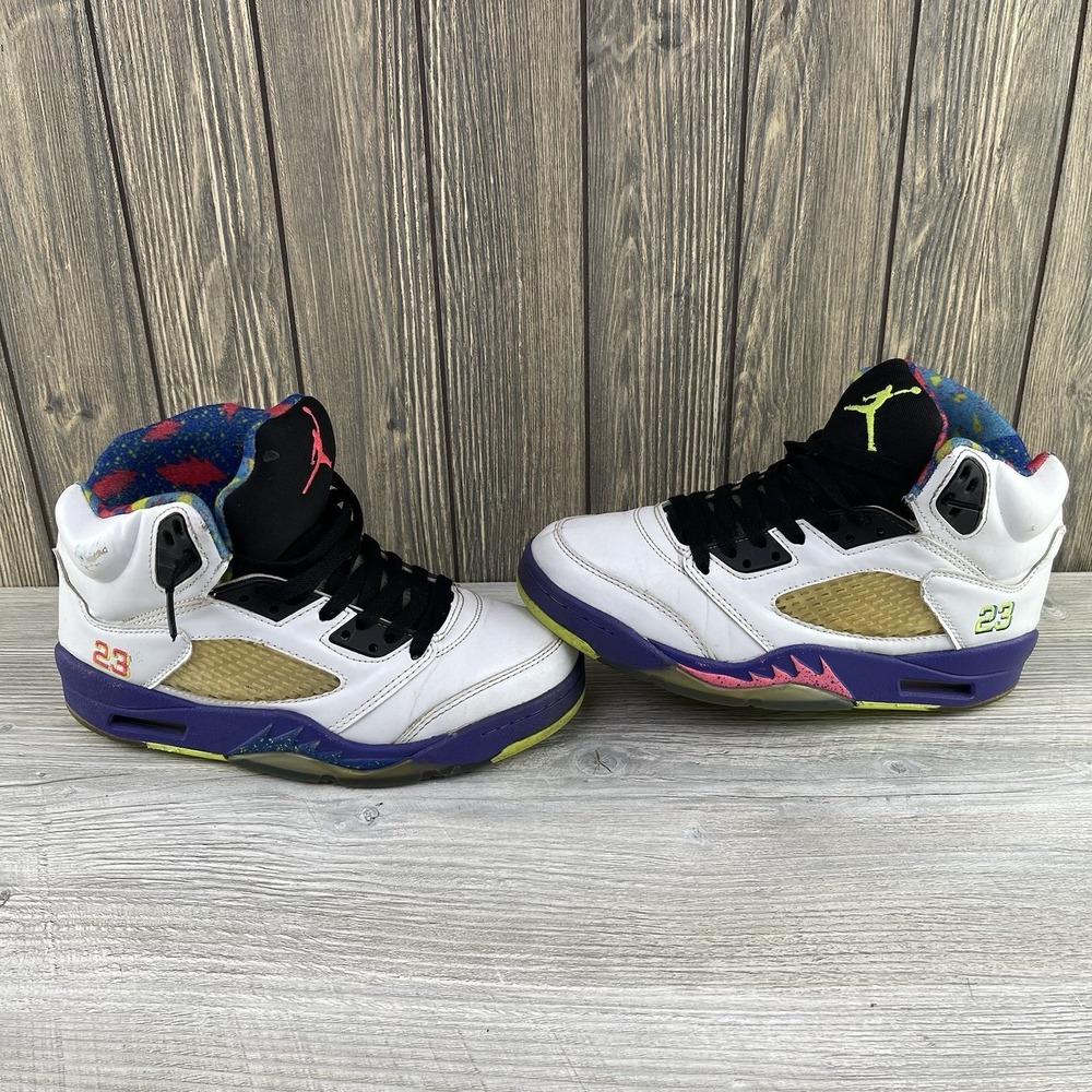 Nike Air Jordan 5 Retro 'Alternate Bel-Air' DB3024-100 GS 5.5Y / Women's 7